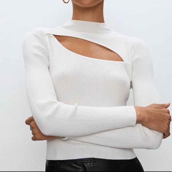 BABATON | M Imprint Cut Out Long Sleeve Top White - Picture 4 of 12